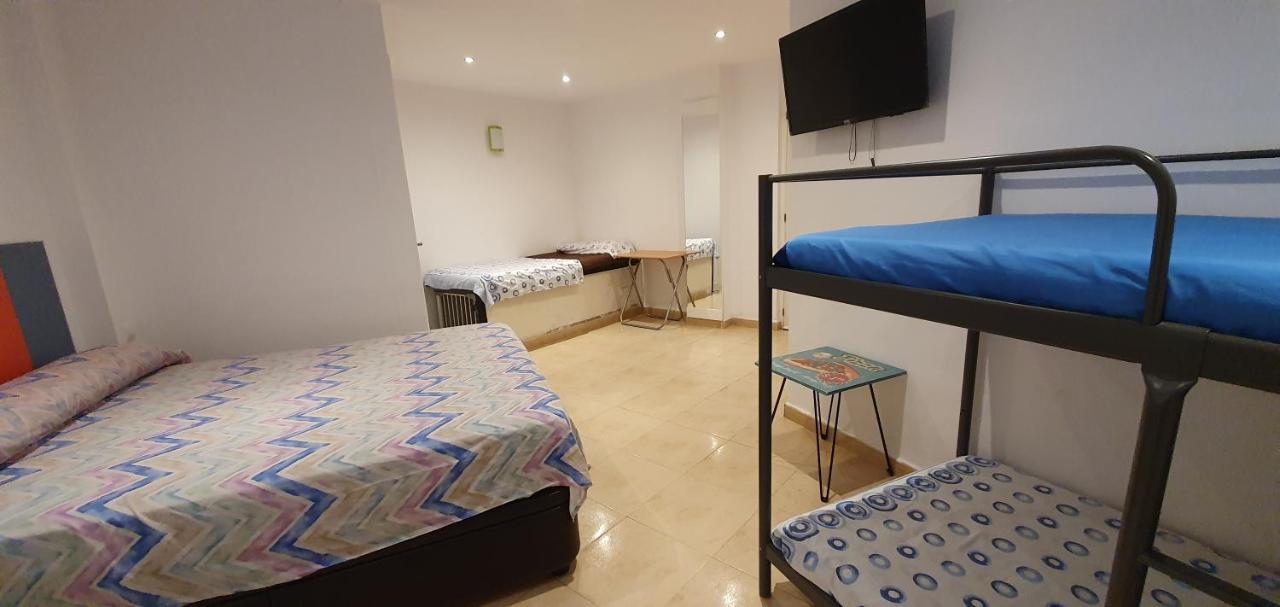 Habitacion Cerca Del Centro Walencja Zewnętrze zdjęcie