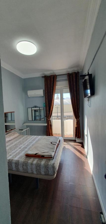 Habitacion Cerca Del Centro Walencja Zewnętrze zdjęcie