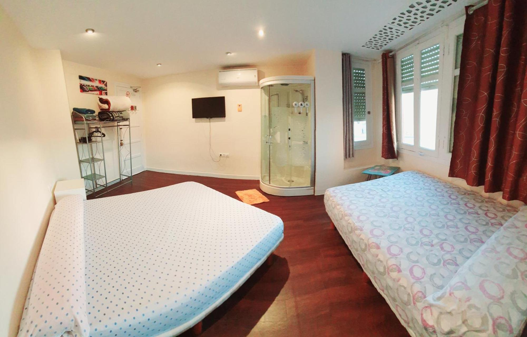 Habitacion Cerca Del Centro Walencja Zewnętrze zdjęcie